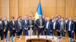 Ukrayna'da fahri konsoloslar 'güç birliği' için buluştu