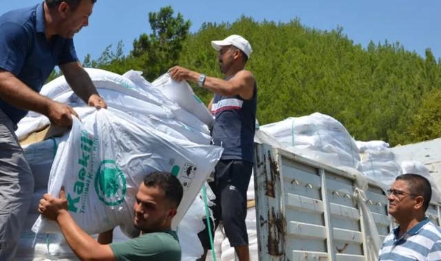 Antalya Büyükşehir’den Alanyalı çiftçilere 10 ton kaolin kili desteği