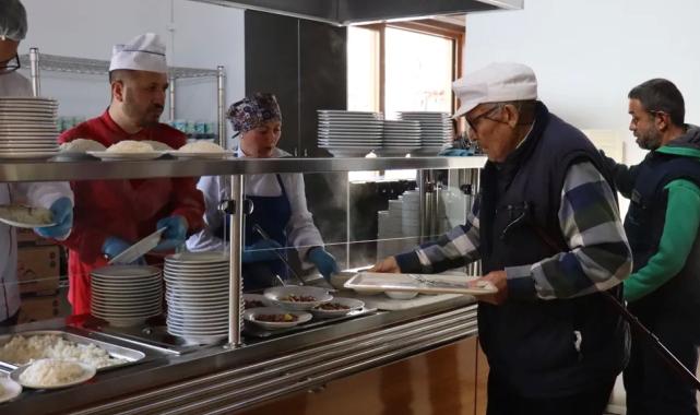 İzmit Kent Lokantası'na zorunlu ara!