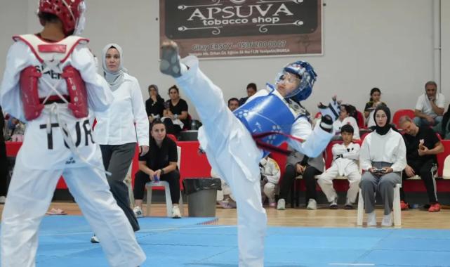 Minikler taekwondoya Bursa Yenişehir ev sahipliği yaptı