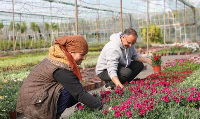 Muğla'da kadın emeğiyle çiçek devrimi... 27 milyon çiçek, 23 milyon tasarruf