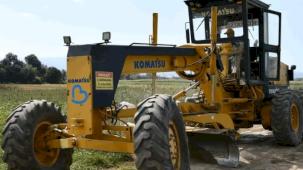 Balıkesir’de tarla ve zeytinlik yollarına Büyükşehir dokunuşu