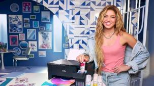 Epson, Shakira'yla birlikte 