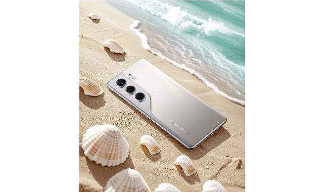 TECNO, Titanyum Edition ile CAMON 40 Serisi'ne yepyeni bir soluk kazandırıyor