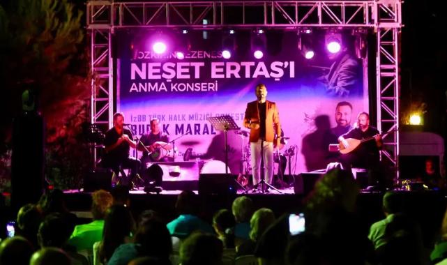 İzmir Karabağlar'da Neşet Ertaş türküleriyle anıldı