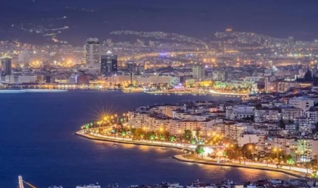 İzmir’de yabancı turist sayısı düştü! Egeli turizmciler 'stabil durumu kırmalıyız' dedi