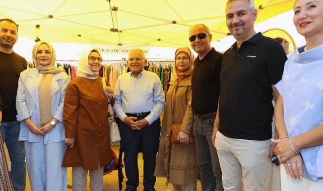 Memduh Büyükkılıç tasarımcı kadınlarla buluştu