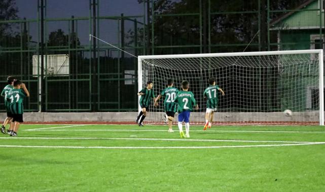 Sakarya Sapanca'da gençler için yeni spor alanı