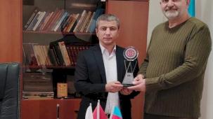 Azerbaycan'da İGF'nin bayrağı Ali Zülfükaroğlu'na emanet