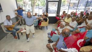 Emekli Evi’nde Zafer Bayramı türküleri yankılandı