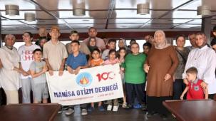 Manisa'da özel bireylerin hayatına dokunan gezi