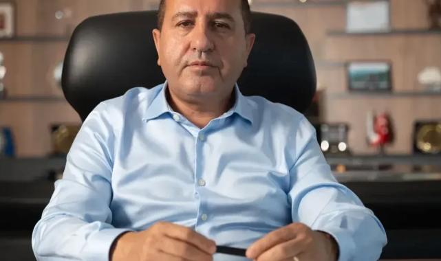 Türk işadamına Kanada’dan Kral III. Charles nişanı