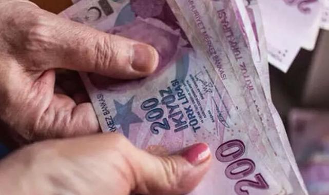 7,2 milyar TL'lik yaşlı ve engelli aylıkları hesaplarda
