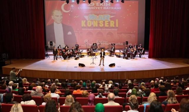 Denizli Büyükşehir’den Cumhuriyet’in 102. yılında nostaljik gece