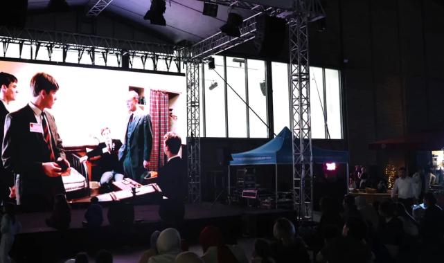 Kocaeli'de “Ölü Ozanlar Derneği” ilgiyle izlendi
