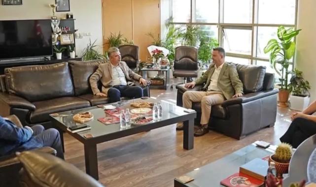 Manisa Soma'da Başkan Okur'dan Akhisar'a ziyaret