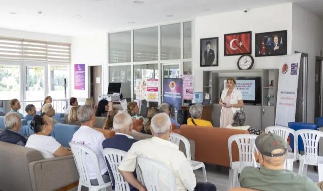 Mersin'de emekli evi üyelerine farkındalık eğitimi