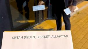 Bursa Gürsu'da Anahtar Parti'den esnafa siftah parası!