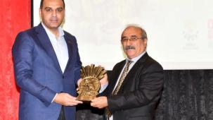 Çiğli'de Fakir Baykurt Roman Yarışması 6. kez sahibini buldu