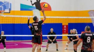 İstanbul Beylikdüzü'nde 'Atatürk Kupası Voleybol Turnuvası' başladı
