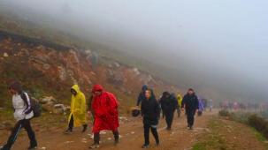 Sakarya’da 16 km boyunca durmadan yürüdüler