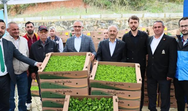 Gebze'de sebze fideler dağıtıldı