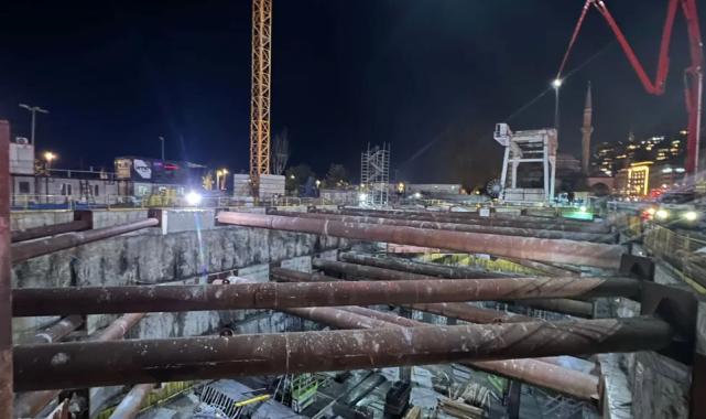 İstanbul Kabataş metro şantiyesinde iskele çöktü! 5 işçi mahsur kaldı