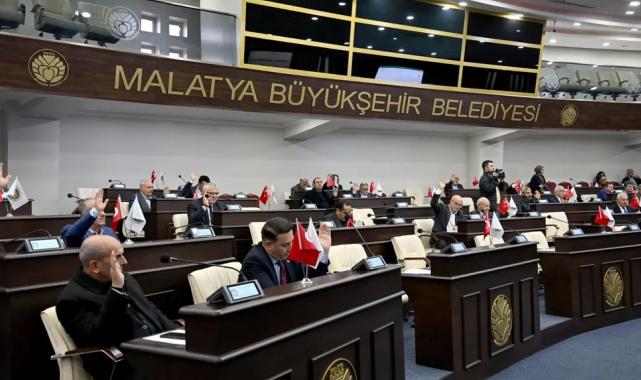 Malatya'da 300 dekarlık alan fidan ve çim üretimi için kiralandı