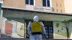 İstanbul Maltepe’de okullar dezenfekte ediliyor