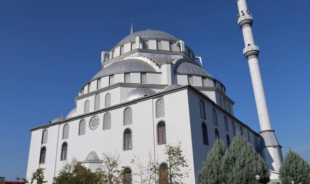Kocaeli'de Abdülhamit Han Camii’nde estetik dokunuş