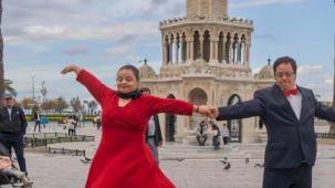 İzmir Büyükşehir’den engelli dostu hizmetler