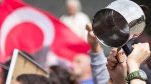 TBMM kararına karşı ülke genelinde eylem... DEV EMEKLİ-SEN emekli hakları için nöbette