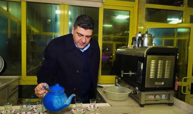 AK Parti Mardin İl Başkanı Mehmet Uncu'dan ramazanda samimi gönül dokunuşu