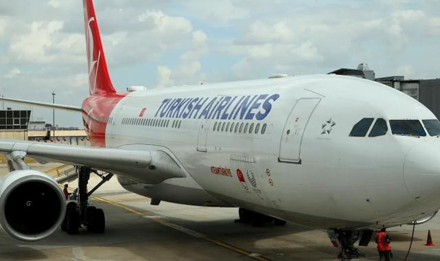 THY uçağı kalkış sonrası arızalandı!