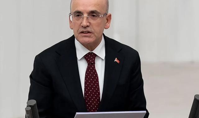 Bakan Şimşek: Akaryakıttaki artışın vergi yükünü geçici hafifletiyoruz