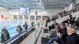 Göztepe’nin Avrupa zaferine Başkan Tugay da eşlik etti