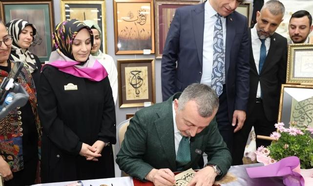 KO-MEK ilçe sergileriyle el emeklerini görücüye çıkarıyor