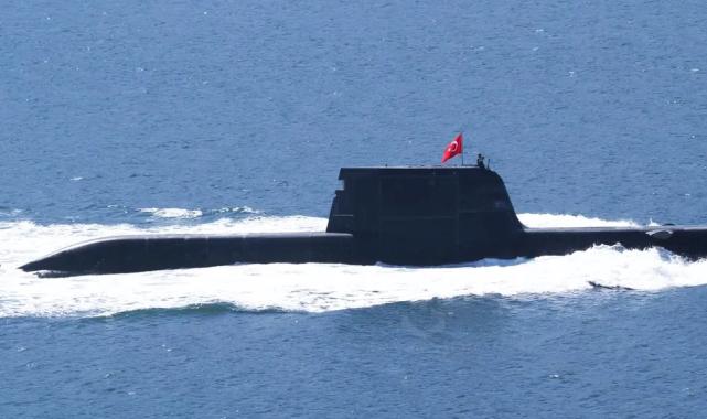 Savunma sanayi güçleniyor.. Yeni denizaltı ilk seferine çıktı