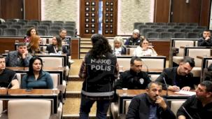 Ankara Keçiören'de özel güvenlik personeline 'Narko Kaan' eğitimi