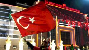 Keçiören'de kupa coşkusu dev ekrandan takip edildi