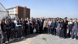 Konya'da Milletvekili Baykan ve Başkan Altay lise öğrencileriyle buluştu