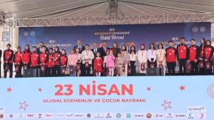 Meclis Bahçesi çocuklarla şenlendi