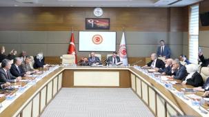 Okul Saldırılarının Nedenlerini Araştırma Komisyonu TBMM'de ilk toplantısını yaptı
