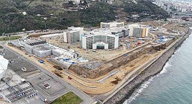 Trabzon'da Şehir Hastanesi yolunda altyapı çalışmaları hızlandı