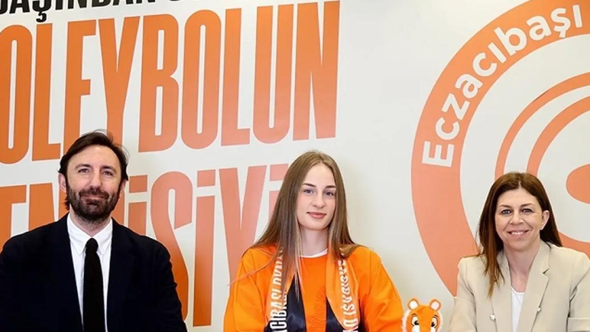 Aleksandra Uzelac Eczacıbaşı Dynavit'te