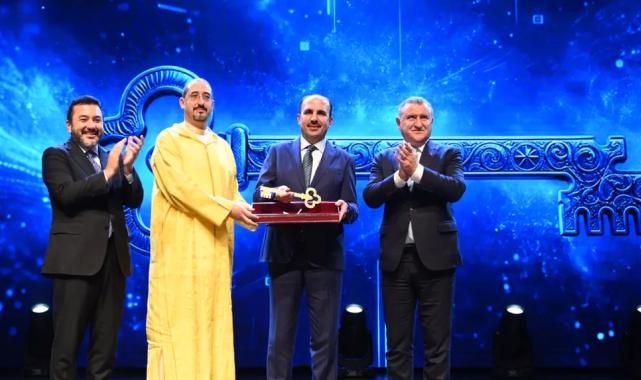 Gençlik Başkenti anahtarı Konya'ya devredildi