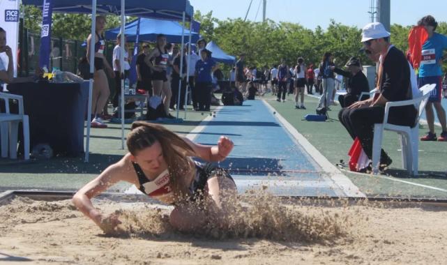 İstanbul'da 19 Mayıs coşkusu atletizmle taçlandı