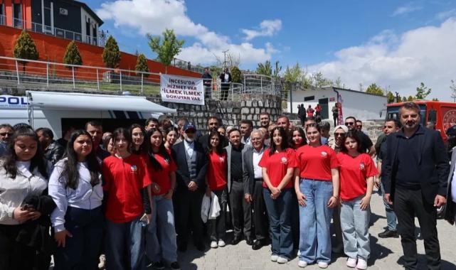 Kayseri Büyükşehir'den plaj voleybolu hediyesi