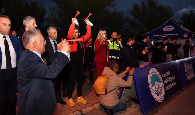 Kayseri'de Gece Koşusu coşkusu