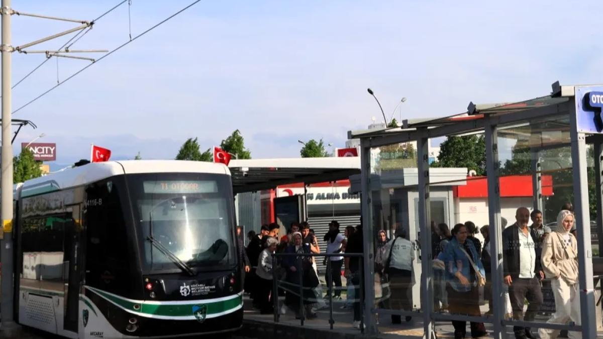 Kocaeli’de çift dizi tramvay dönemi başlıyor